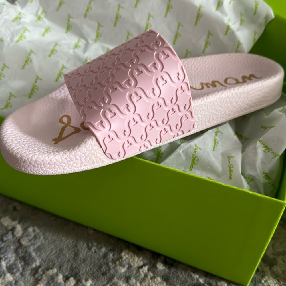Brand new Sam Edelman slides